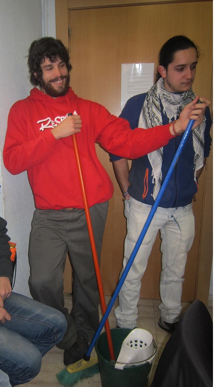 Los monitores también se lo han pasado en grande con algunos inventos :D