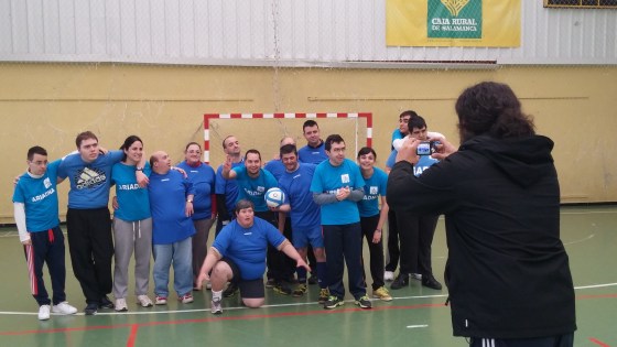 Cazamos a Emilio, de ASPAR haciendo de fotógrafo