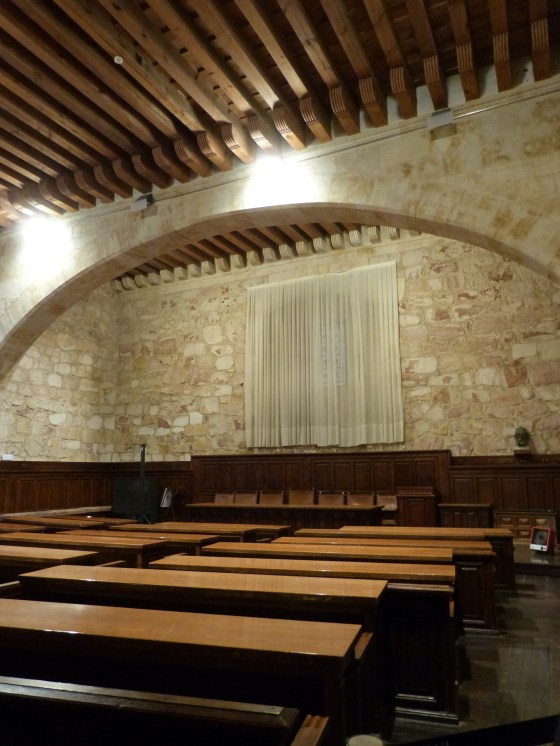 En este aula no hay pizarra